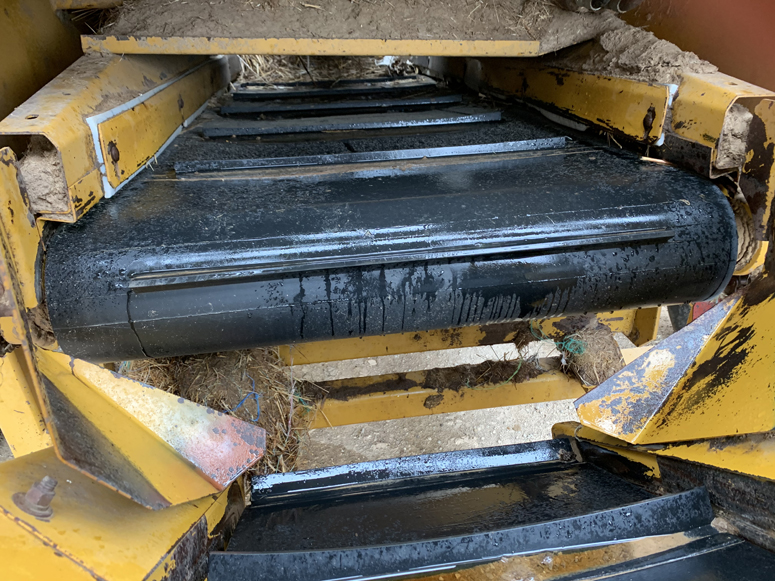 23 H1000 HAYBUSTER TUB GRINDER