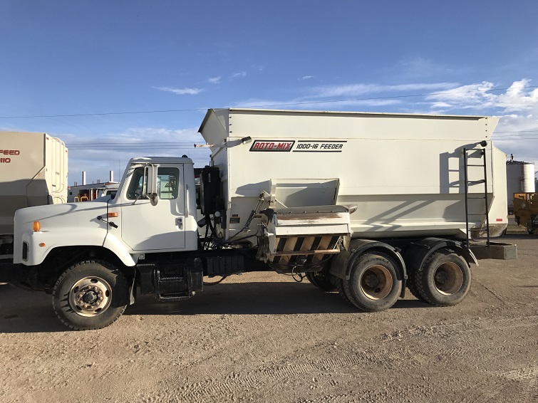 Used Feed Delivery Box Trucks Section