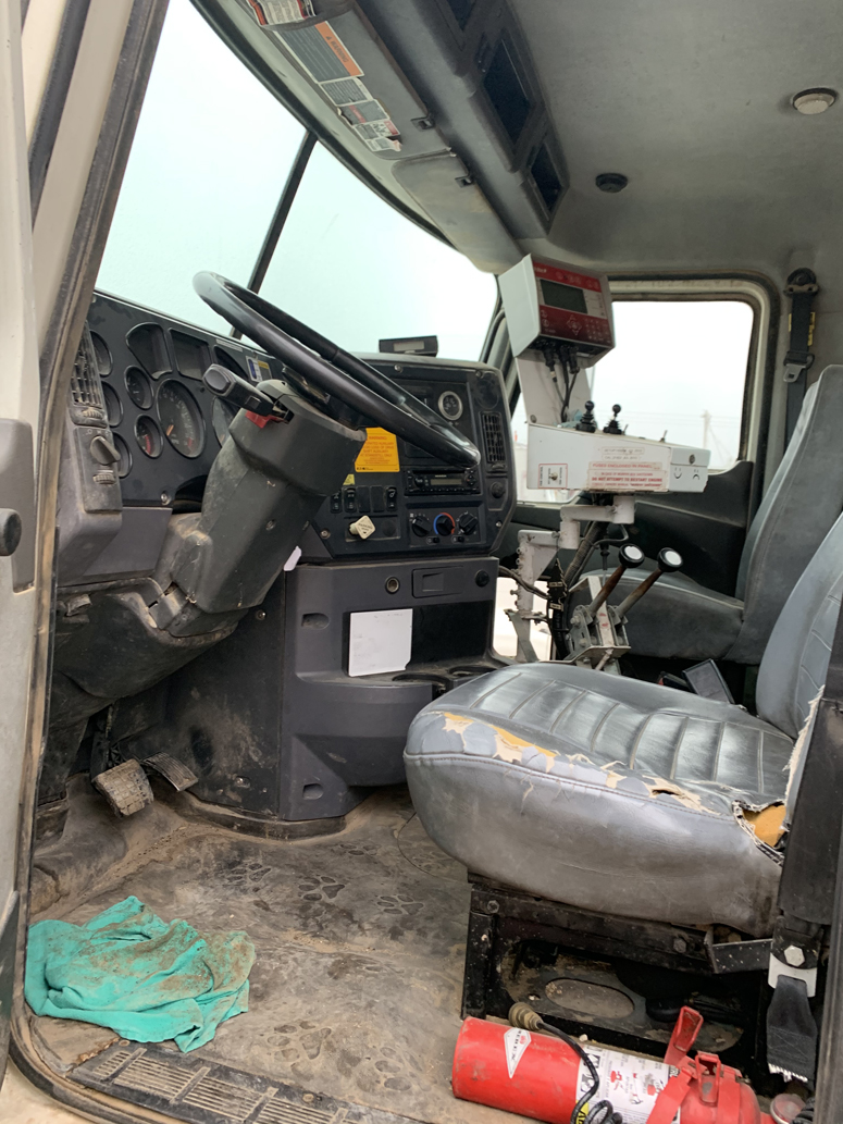 06 Used Truck Unit