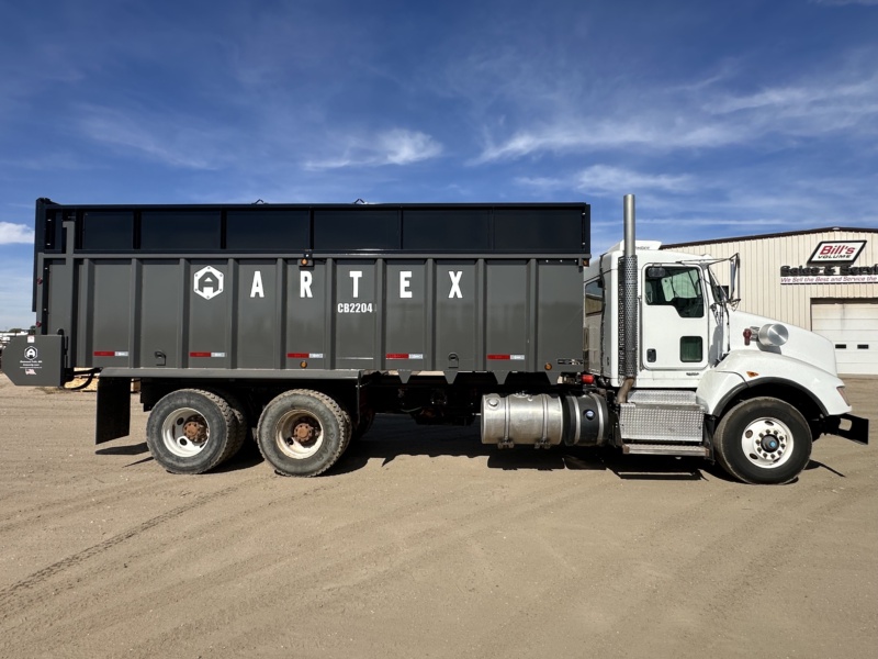 2015 T440 KW W/ CB2204 ARTEX SILAGE BOX