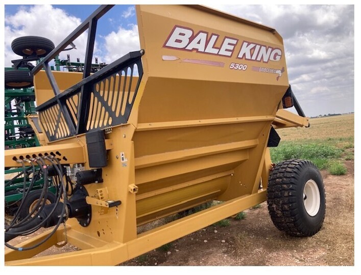 BALE KING 5300